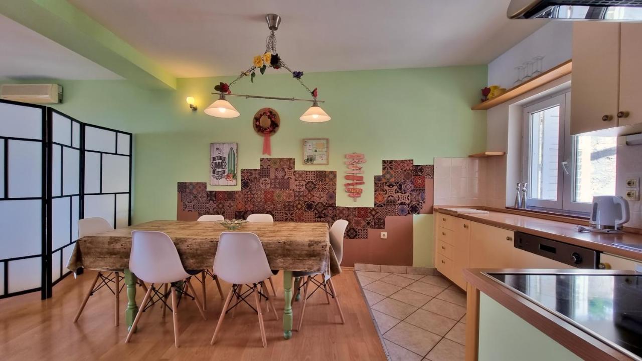 Apartments Soric Омиш Экстерьер фото